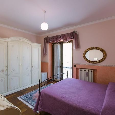 B&B Villa Francesca โซเวราโต มาริน่า ภายนอก รูปภาพ