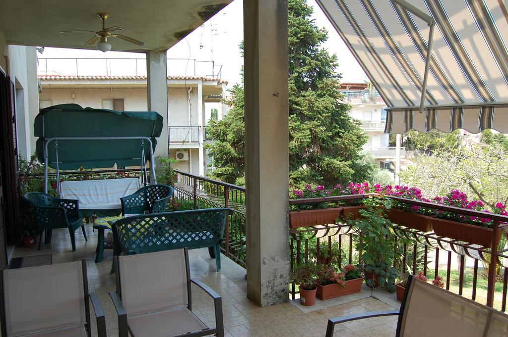 B&B Villa Francesca โซเวราโต มาริน่า ภายนอก รูปภาพ