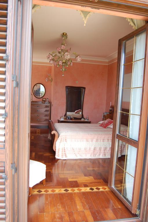 B&B Villa Francesca โซเวราโต มาริน่า ห้อง รูปภาพ