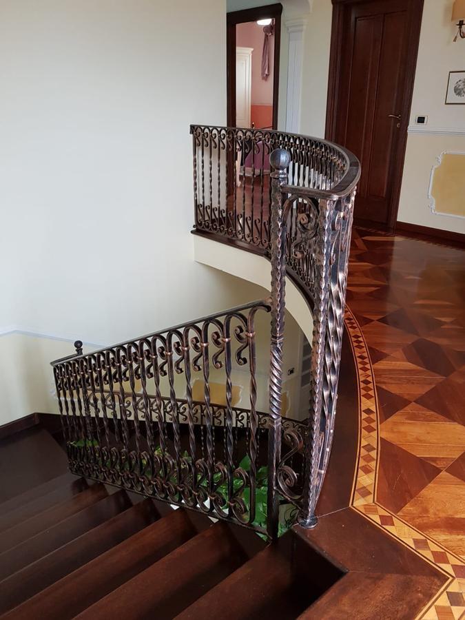 B&B Villa Francesca โซเวราโต มาริน่า ภายนอก รูปภาพ